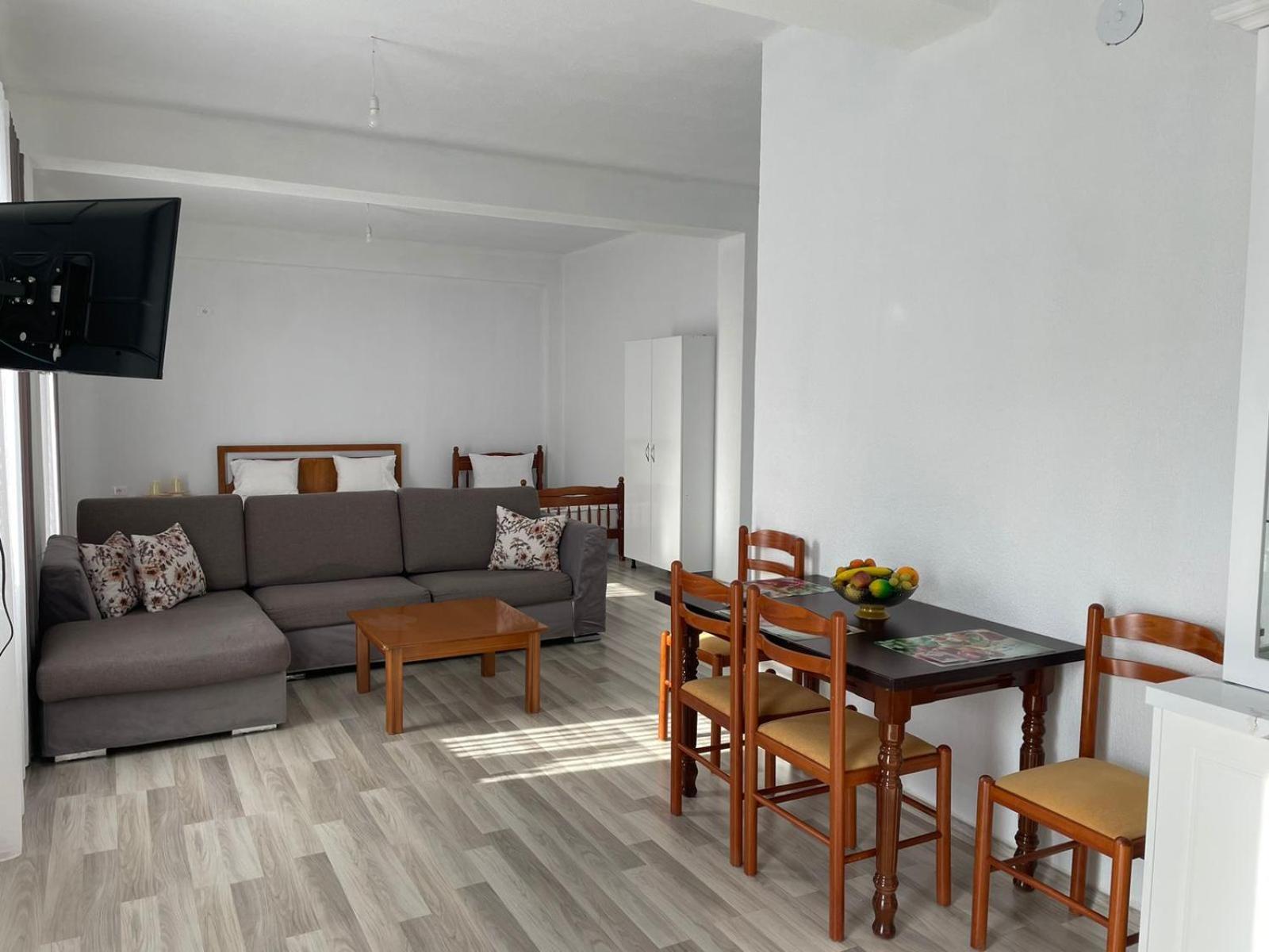 Willa Villa71 Pogradec