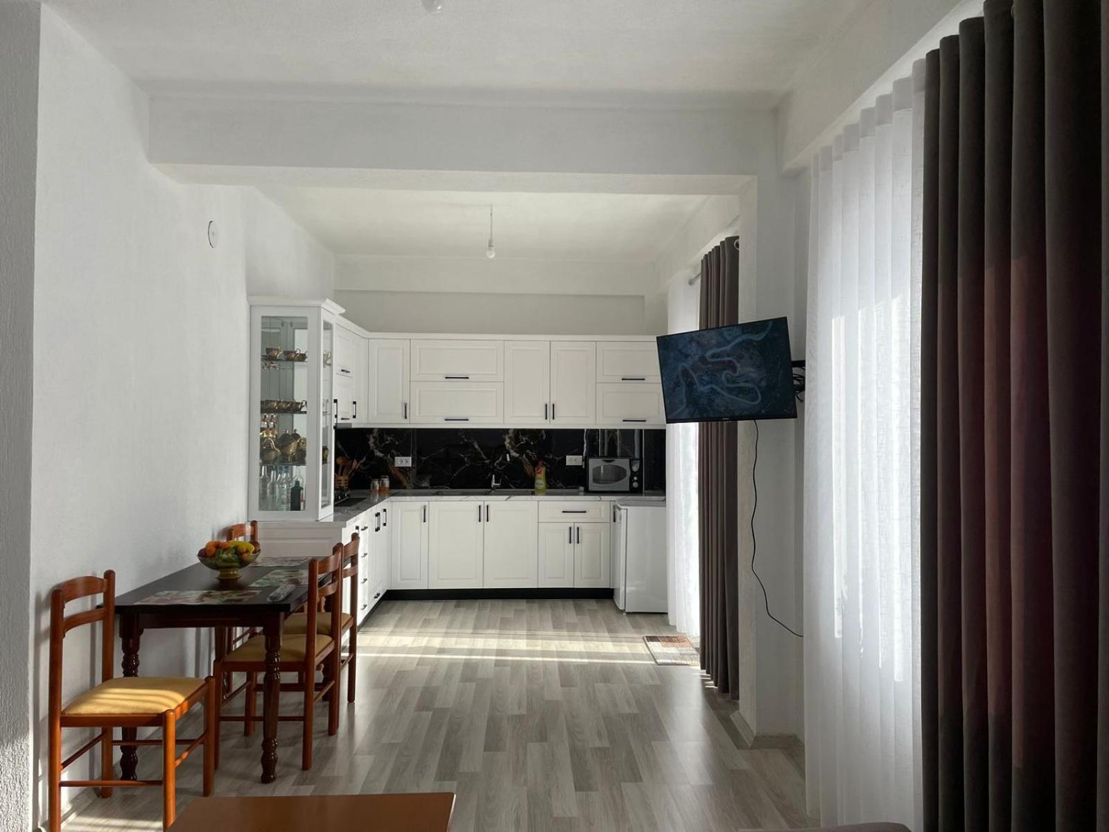 Villa71 *